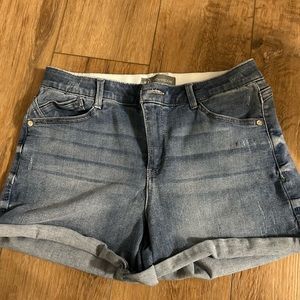 Wit & Wisdom Ab Solution shorts